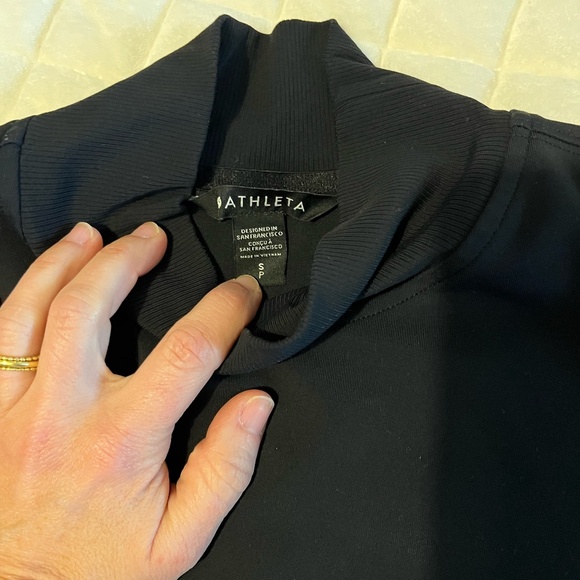 Athlete Black Cropped Mockneck Sweatshirt - Picture 3 of 5